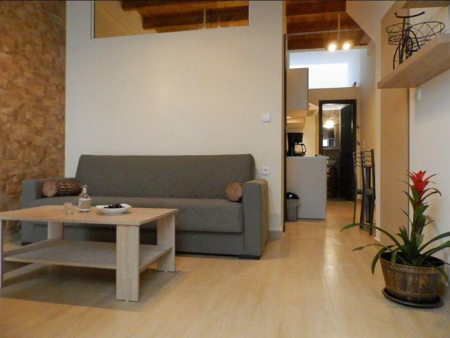 Agora Apartments Ground Floor Kíssamos Eksteriør billede