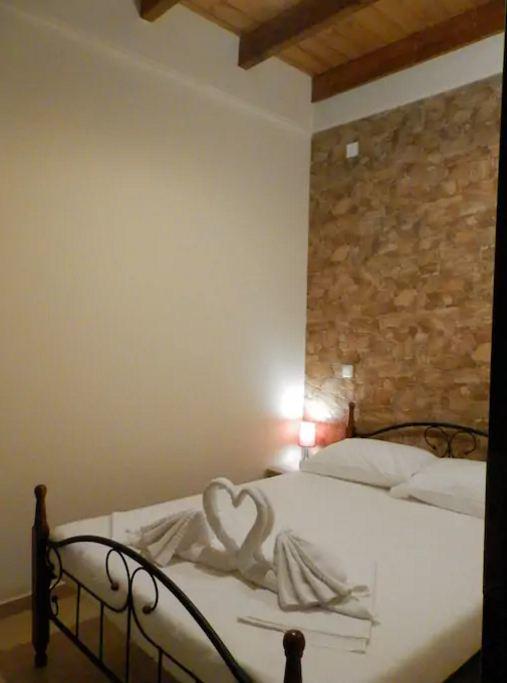 Agora Apartments Ground Floor Kíssamos Eksteriør billede